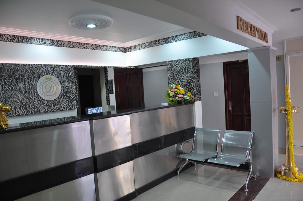 Dreamz Hotel Thiruvananthapuram Dış mekan fotoğraf